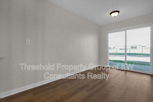 Photo - 3672-3678-3678 Arnelle Rd Unit 3676