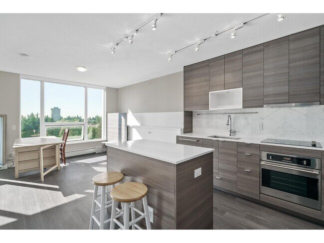 Photo - 13398-13104 104 Ave Unit 12XX