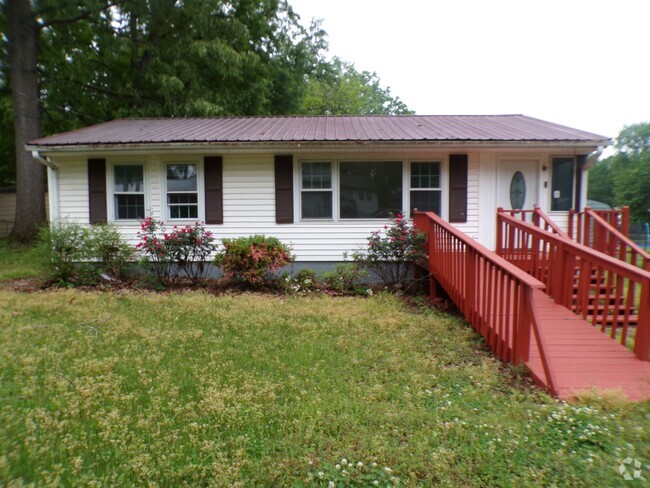 Building Photo - 2444 22nd St N Rental