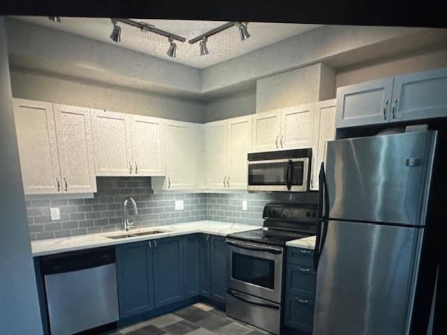 Photo - 2511 King George Blvd Unit 211