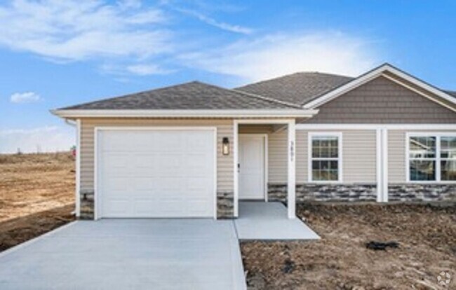 Building Photo - 3 bedroom townhome available now! ~1 Month...