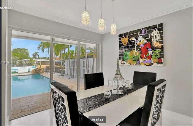 Photo - 2321 SE 15th St