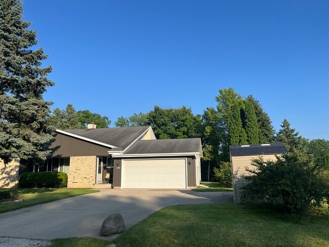 Photo - 3254 S 145th St Townhome