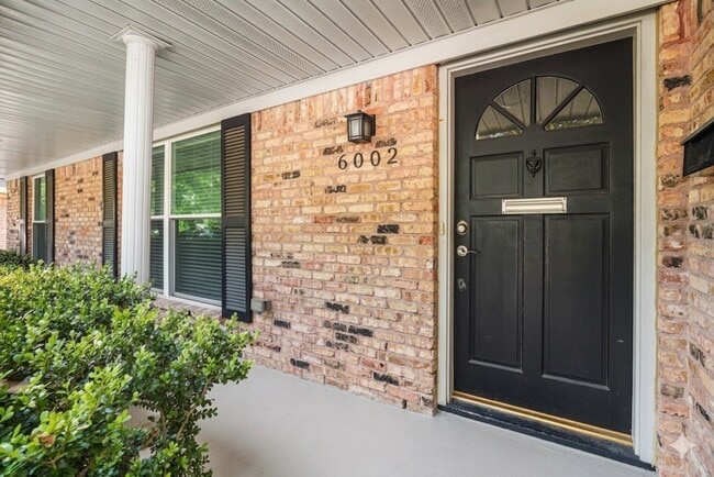 Photo - 6002 McKnight St