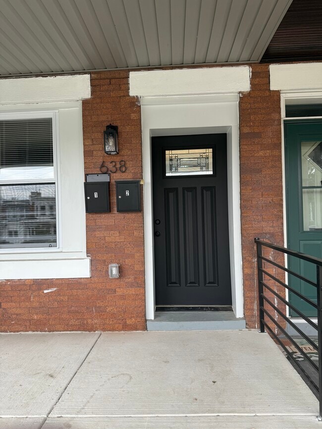 Photo - 638 N 63rd St Unidad 2