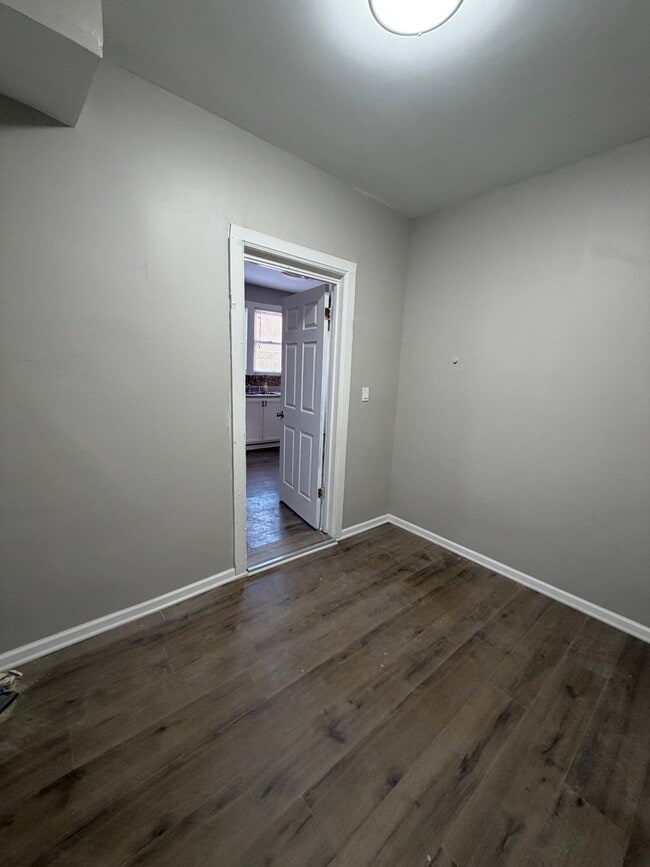 4500 S Wood St Unit 2M