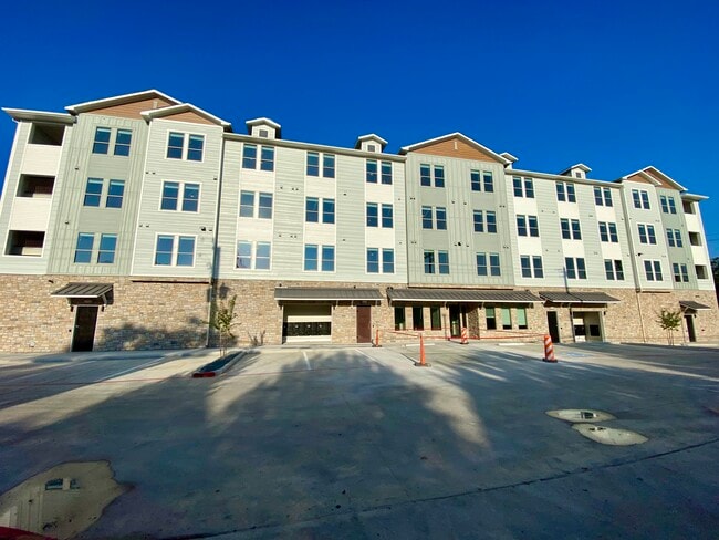 Photo - Dian Street Villas