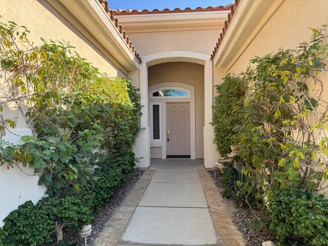 Photo - 78768 Yellen Dr