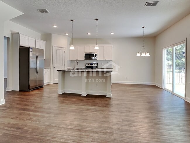 Photo - 3120 Creek Village Ln