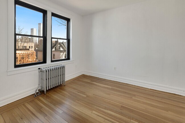 Photo - 56 Glenwood Ave Unit 34