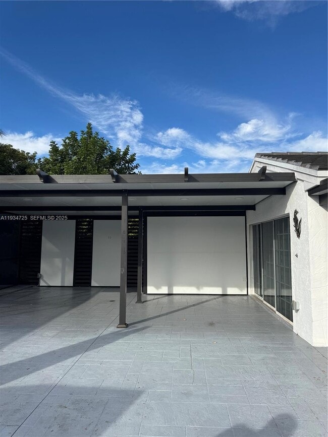 Photo - 17324 NW 63rd Ave