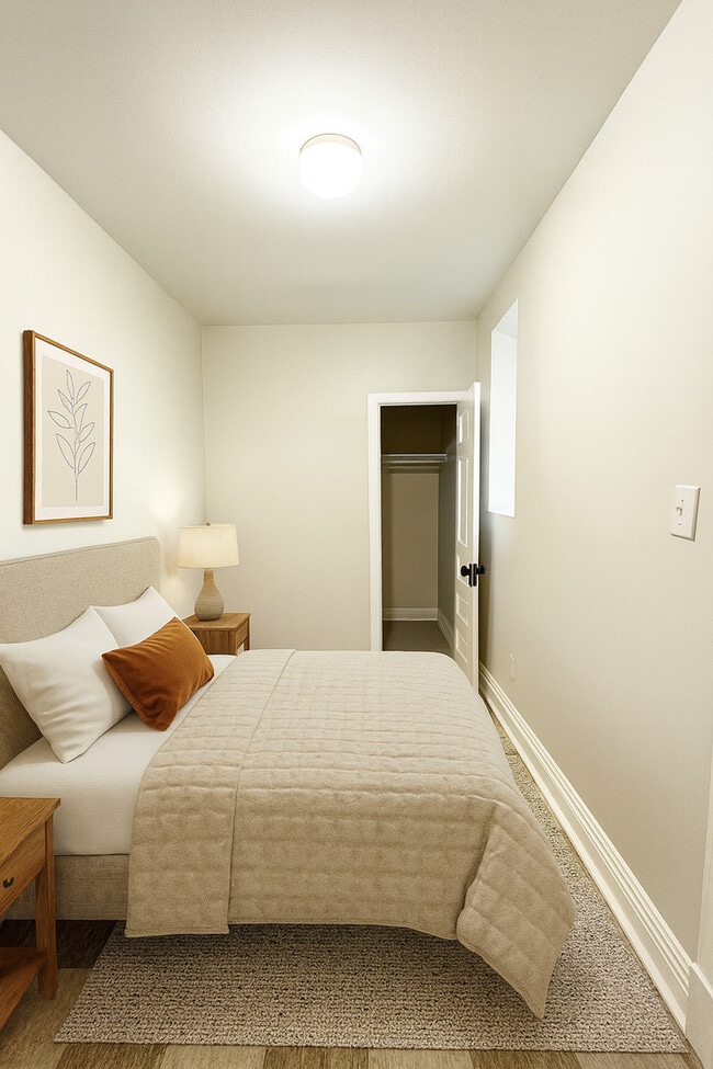 Photo - 2706 S St Louis Ave