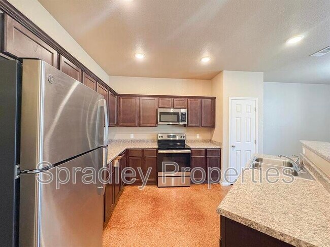 Photo - 1559 Kal Ct