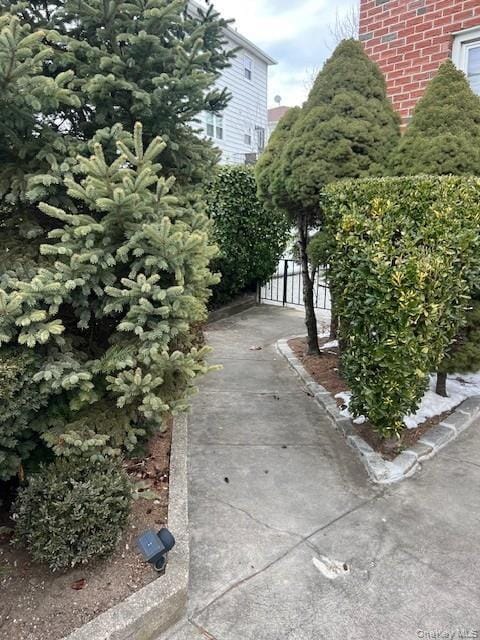 Building Photo - 433 Palmer Rd Unit Ground Floor