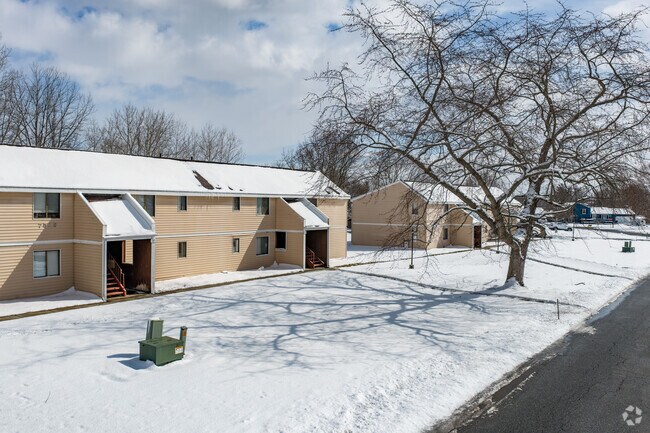 Maple Manor