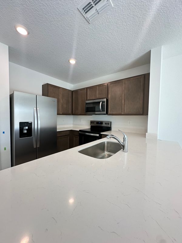 Photo - 31206 Midnight Sun Wy