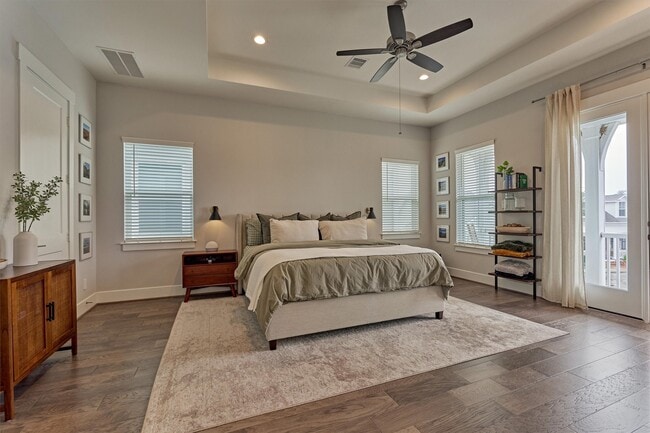 62 Dobbs View Ln