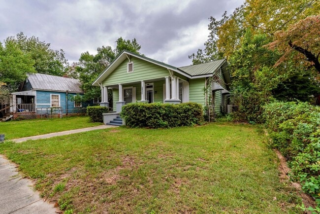 Photo - $1450- 4 bed/2 bath single-family home for...