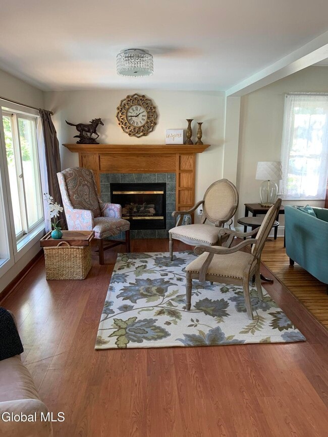 Photo - 218 Washington St