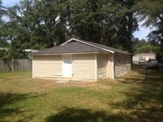 Photo - **AVAILABLE NOW**3 BEDROOM  / 1 BATHROOM H...