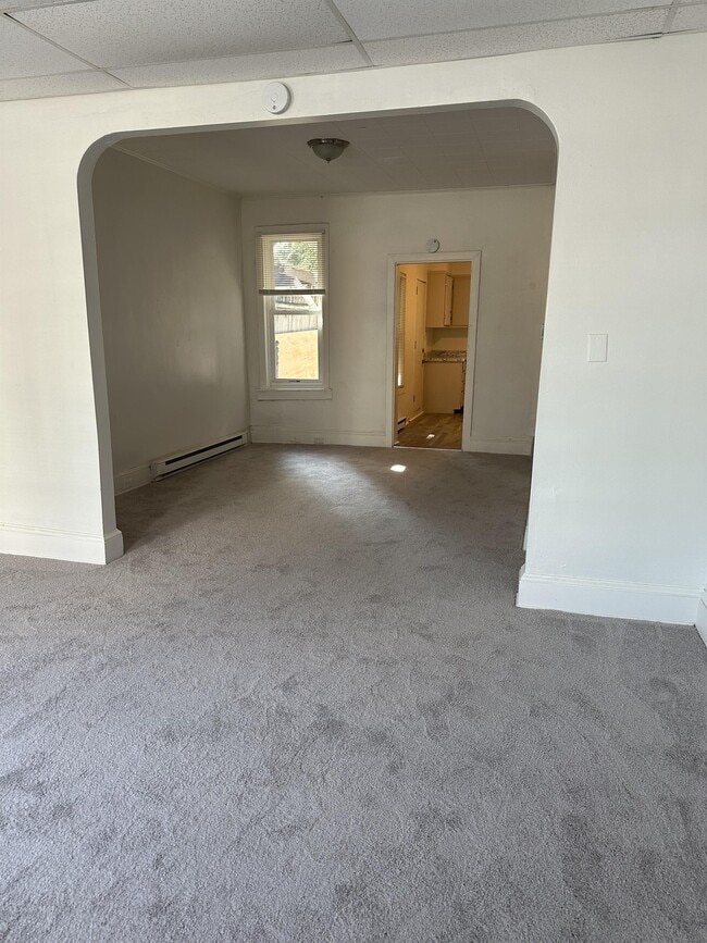 Photo - 368 E Philadelphia St