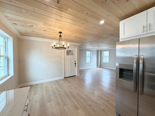 Photo - 3 1/2 Buffum St Unit 2