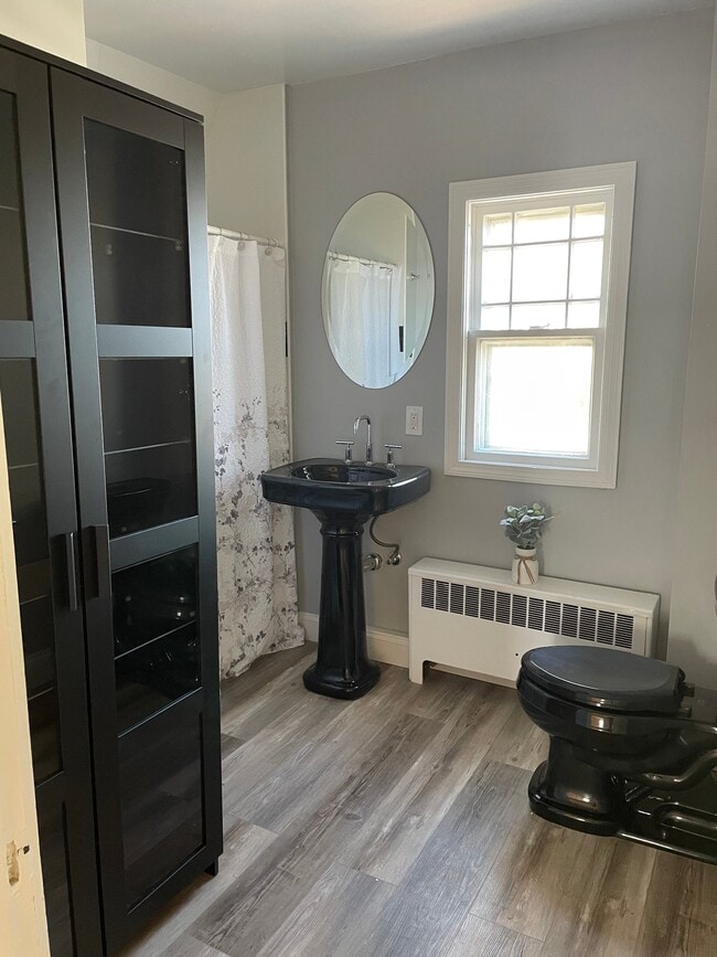 Photo - 308 County St Unidad 3