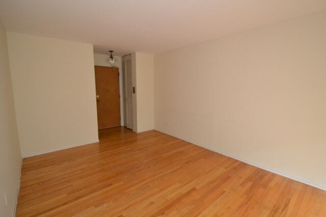 Photo - 663 W Wrightwood Ave Unit 605