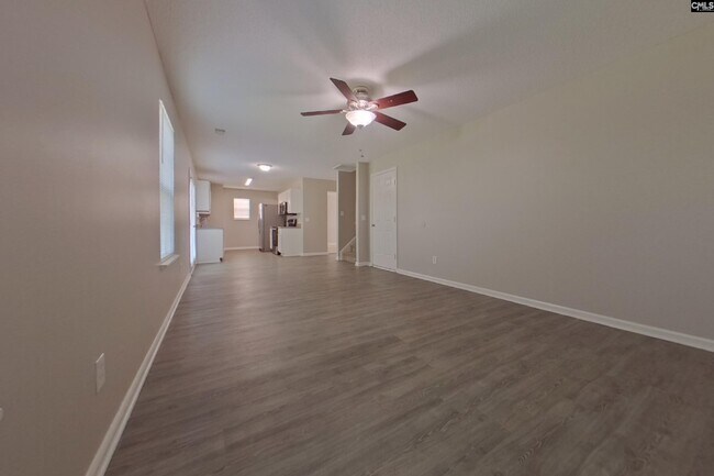 Photo - 390 Fox Trot Dr
