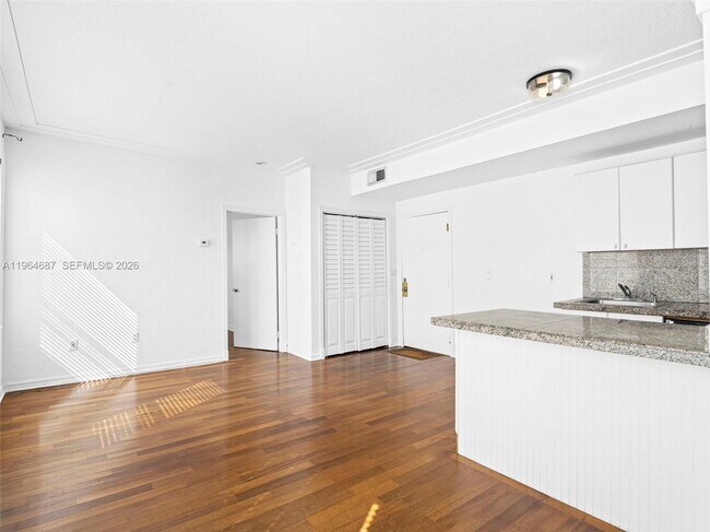 1027 Pennsylvania Ave Unit 206