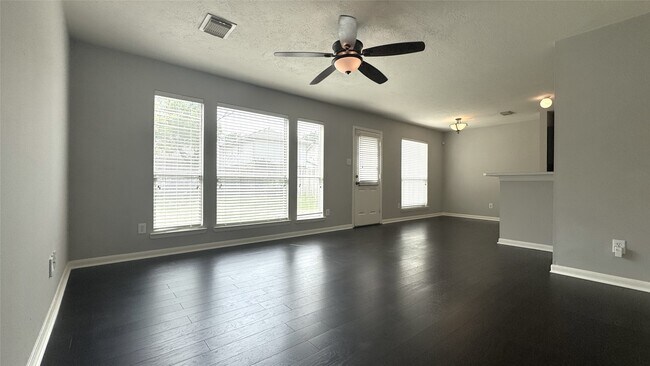 Photo - 4243 Daisy Meadow Dr