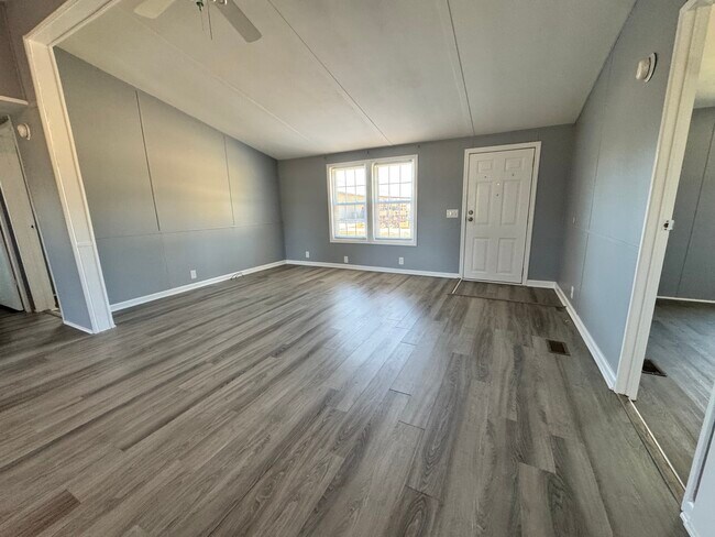 Photo - 3739 Whispering Pines Dr