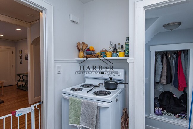 Photo - Updated Craftsman Living: 2BR/2BA + Den in NW Rochester