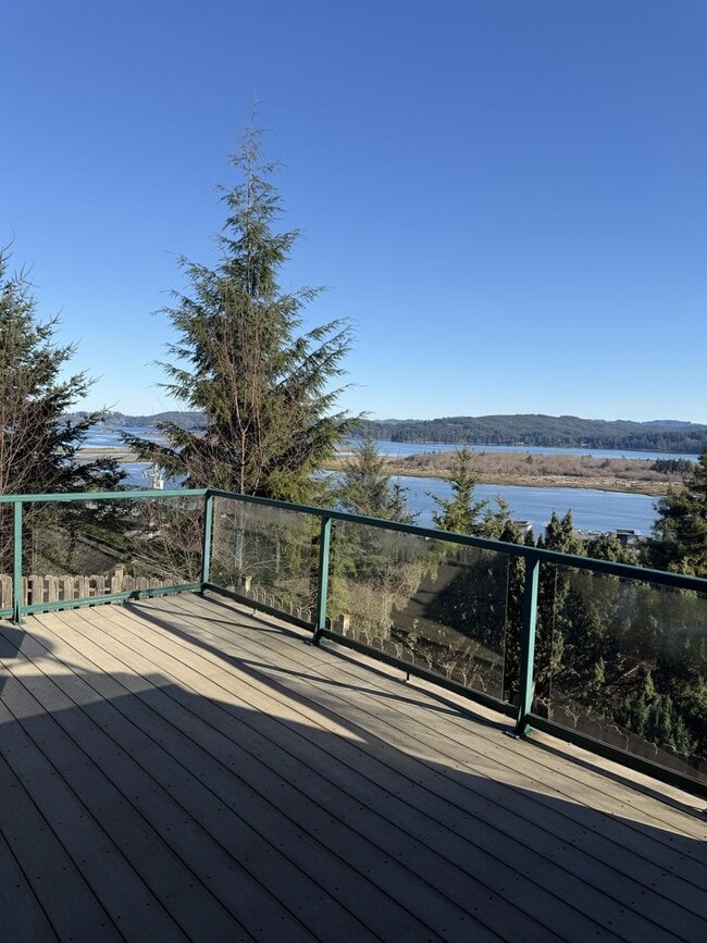 Photo - 1150 N 5th St