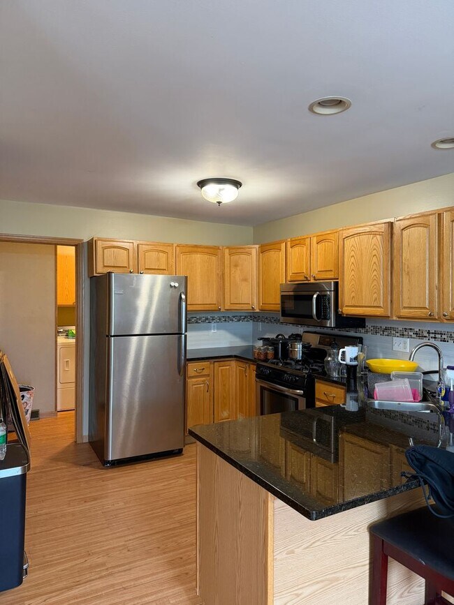 Photo - 107-109 Hegge Unit 109