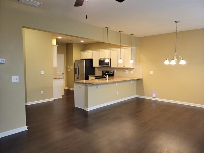 Photo - 1525 Landmark Ln