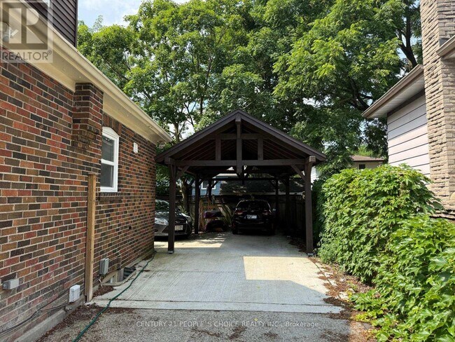 Photo - 1226 Oxford Ave