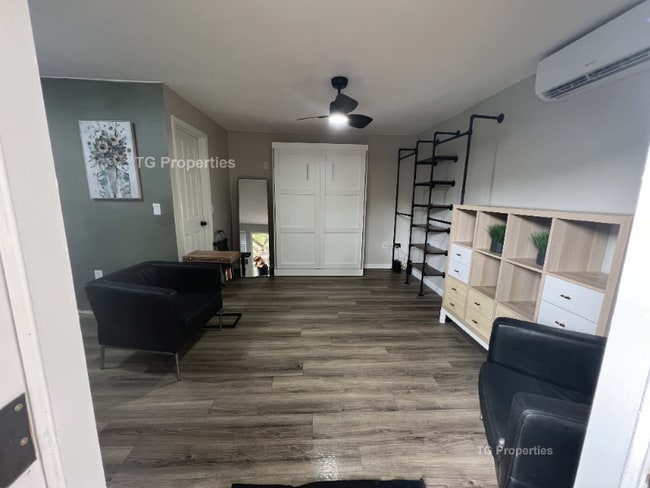 Photo - 1313 E Pineloch Ave Unit 2