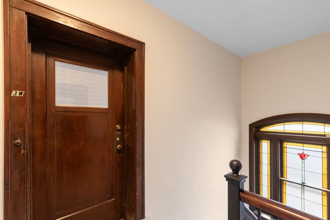 Photo - 6340 Northwood Ave Unit 3W