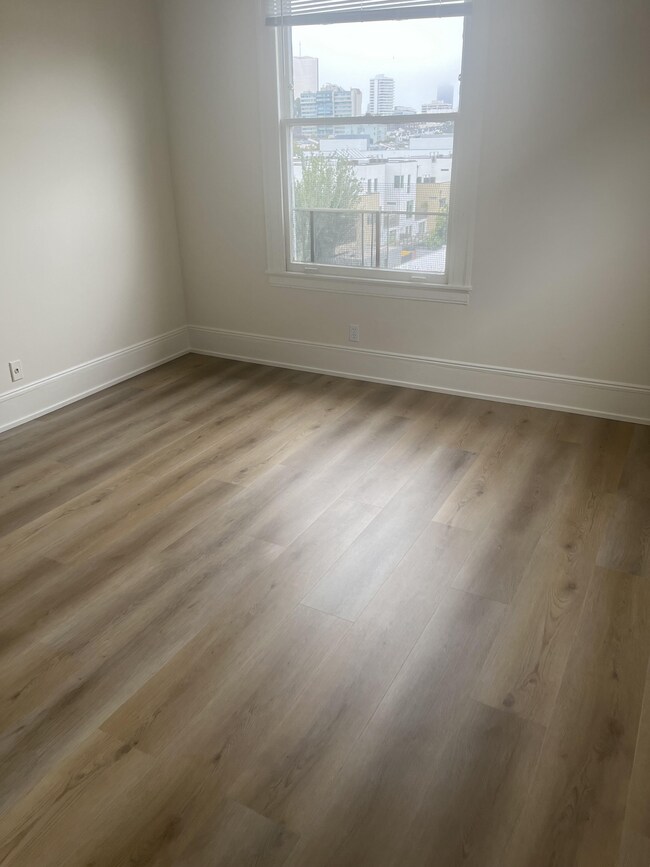 1300 Golden Gate Ave House House Rental in San Francisco, CA