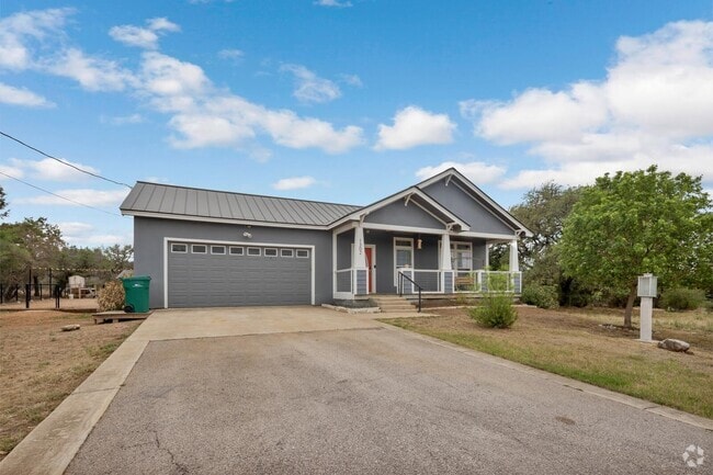 Building Photo - 1302 Whitetail Rd Rental