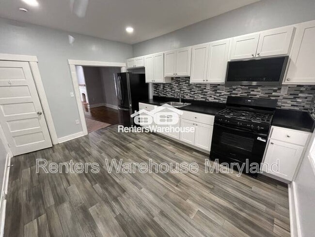 Photo - 2125 Cliftwood Ave