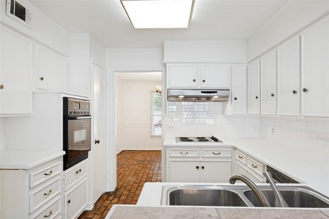 Photo - 7726 Dentcrest Dr