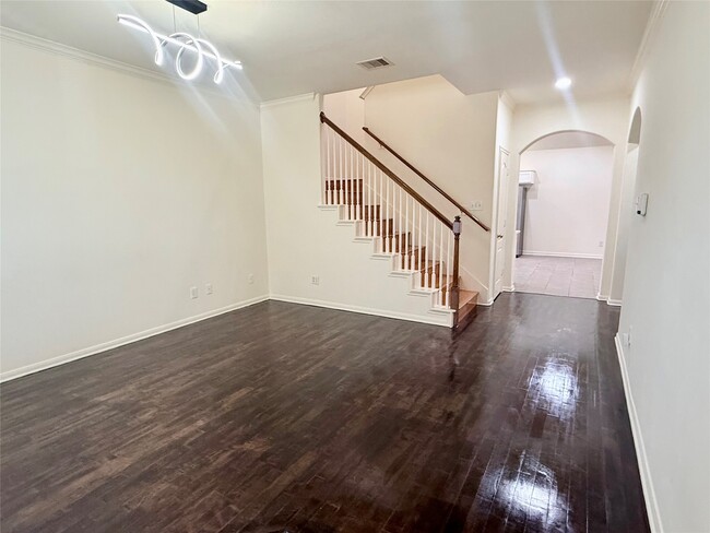 Photo - 6530 Signal Point Ln