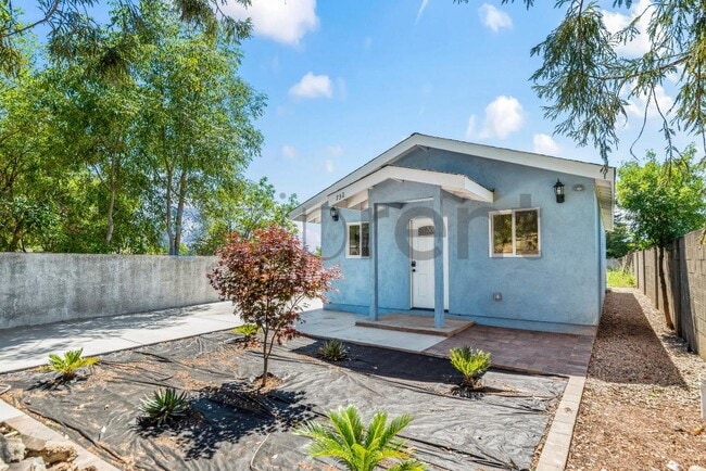 Photo - 732 W Edmundson Ave