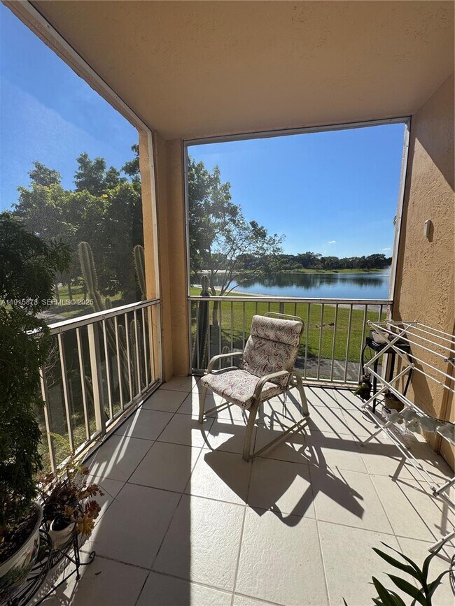 Photo - 15330 SW 106th Terrace Unit 917