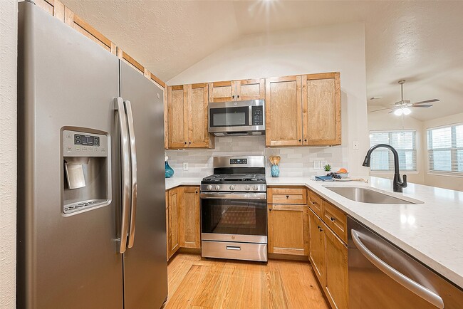 Photo - 2910 Crescent Bend Rd