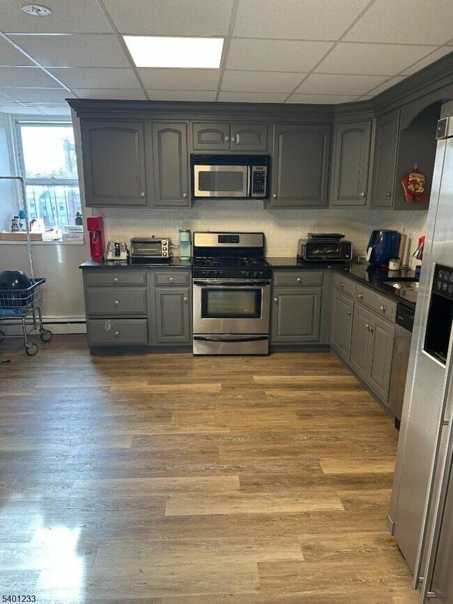 Photo - 17 Waverly Pl Unit 9