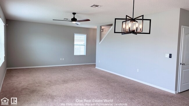 Photo - 362 Nova Dr