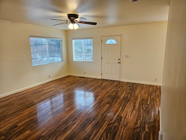 Photo - 1001 Stoddard Ave